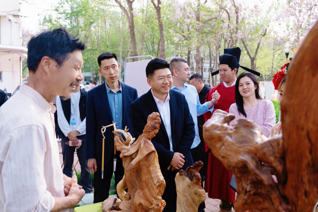 潮起潍科 当燃非遗！潍坊科技学院第三届传统文化...